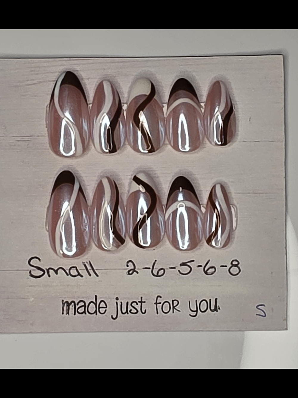 Handmade Neutral Swirl Press-On Nail Set — Glossy Nude, White & Brown